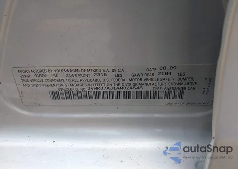 2010 Volkswagen Jetta Wolfsburg Edition z USA, uszkodzony, nr VIN 3VWRJ7AJ1AM024548